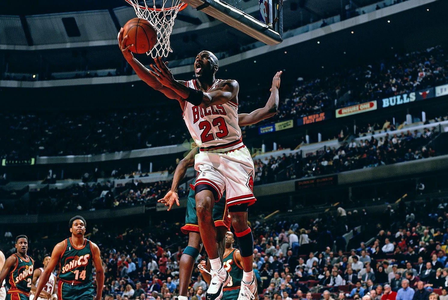 出自己的优 出自己的优