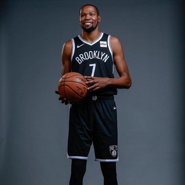 賽愈發精彩 賽愈發精彩