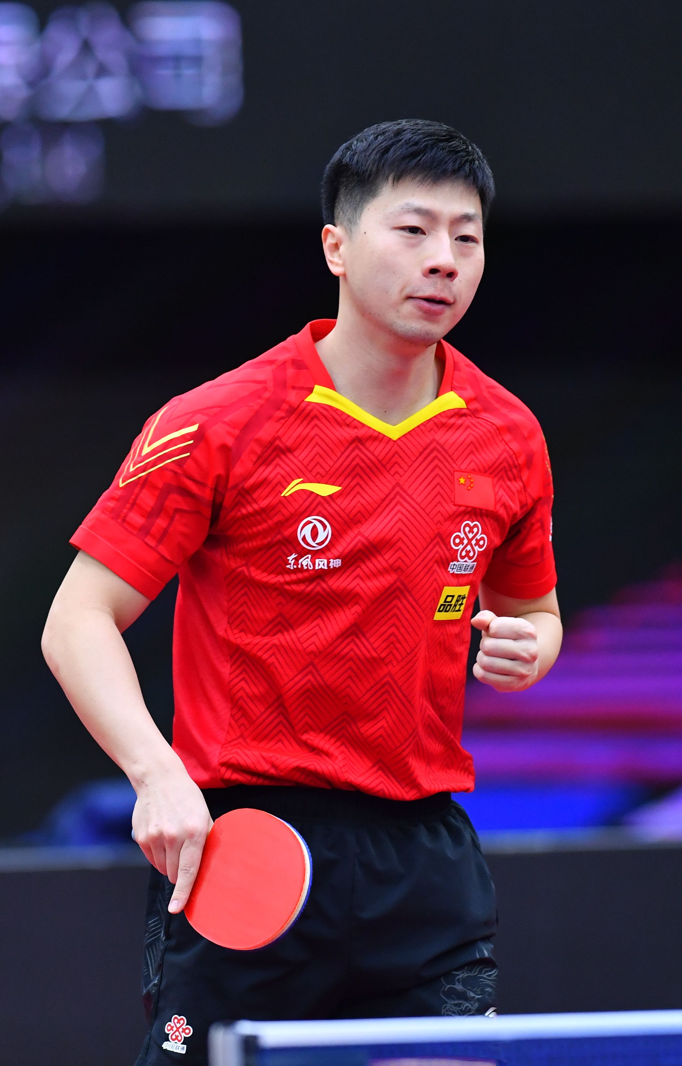 了球员和球 了球员和球