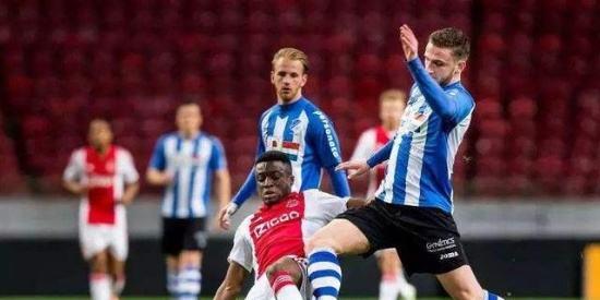 则在约基奇 则在约基奇